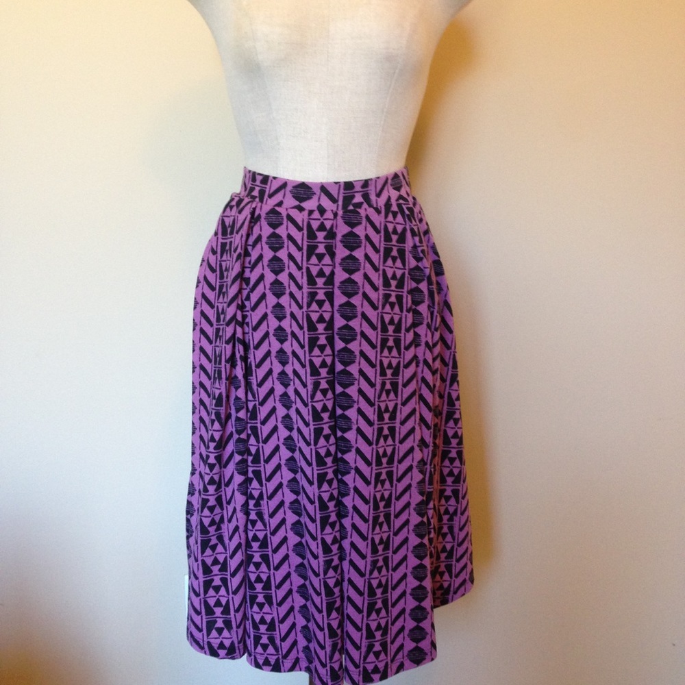 Lularoe Madison pleaded tribal Aztec midi skirt